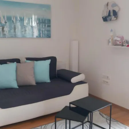 Vacation In - Mirna Zara