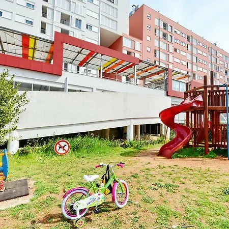 Vacation In - Mirna * Zara