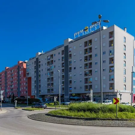Vacation In - Mirna Apartmán