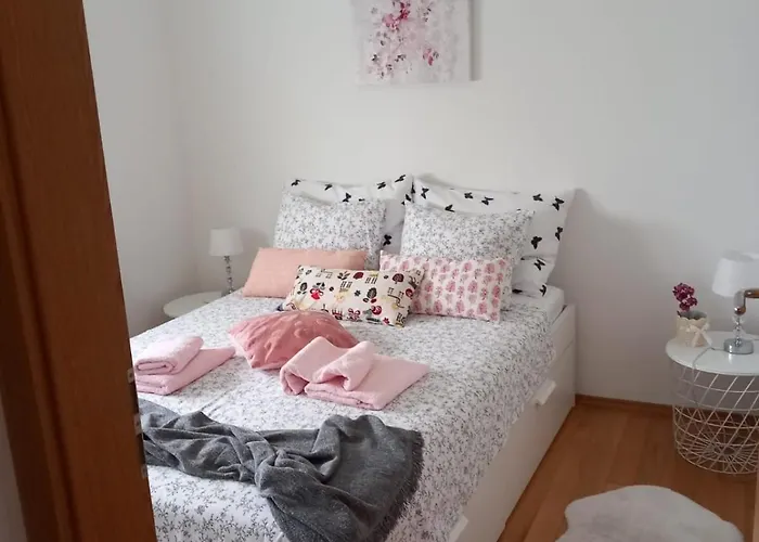 Apartament Vacation In - Mirna *