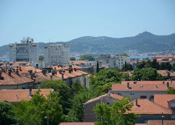 Apartament Vacation In - Mirna Zadar