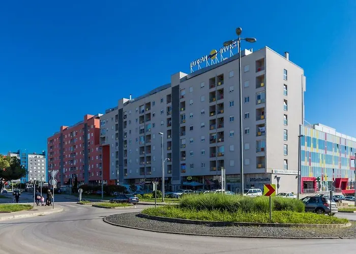 Vacation In - Mirna Apartament